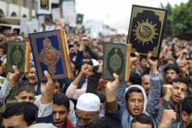 Quốc hội Đan Mạch thông qua luật cấm đốt kinh Koran