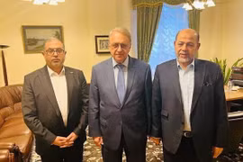 Israel tấn công trên bộ, phái đoàn Hamas tới Nga và những cảnh báo sắc lạnh từ Iran