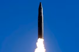  Trung Quốc phóng tên lửa đạn đạo xuyên lục địa mới