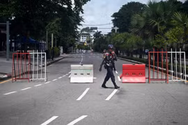 Hàng trăm người thiệt mạng trong các đợt không kích của quân đội Myanmar