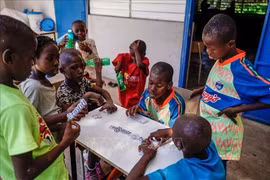 Khoảng 2,6 triệu trẻ em Haiti cần viện trợ nhân đạo khẩn cấp năm 2023