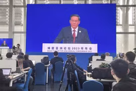 Vai trò Trung Quốc nổi lên, liên tiếp lãnh đạo phương Tây thăm Bắc Kinh