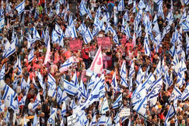 Israel: Biểu tình dữ dội phản đối kế hoạch đại tu tư pháp của chính phủ