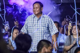 Bộ trưởng quốc phòng thắng cử để làm tổng thống Indonesia