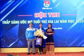 Đoàn trường THPT Nguyễn Thị Minh Khai đạt giải nhất Hội thi Thắp sáng ước mơ tuổi trẻ Gia Lai