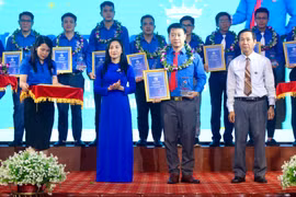 Liên hoan Thanh niên tiên tiến làm theo lời Bác khu vực miền Trung-Tây Nguyên