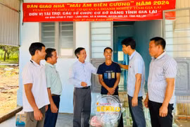 Niềm vui từ những “Mái ấm biên cương”