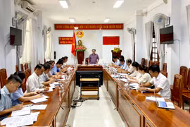 Quang cảnh buổi giám sát về lập kế hoạch đầu tư công trung hạn giai đoạn 2021-2025 của HĐND tỉnh tại huyện Ia Grai. Ảnh Hà Duy