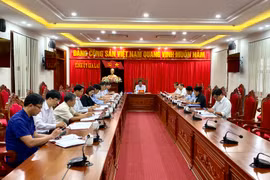 Thường trực Tỉnh ủy làm việc với Ủy ban Kiểm tra Tỉnh ủy. Ảnh Hà Duy