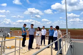 Cơ quan Xúc tiến thương mại-Đầu tư Hàn Quốc khảo sát Khu Công nghiệp Nam Pleiku