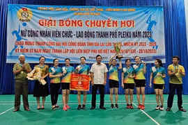 Phường Thống Nhất giành chức vô địch Giải Bóng chuyền hơi nữ công nhân viên chức-lao động TP. Pleiku