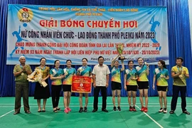 Phường Thống Nhất giành chức vô địch Giải Bóng chuyền hơi nữ công nhân viên chức-lao động TP. Pleiku