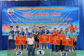 Câu lạc bộ Đống Đa và Hữu Tài vô địch Giải bóng bàn TP. Pleiku