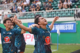 Chơi bùng nổ, LPBank Hoàng Anh Gia Lai giành chiến thắng trước TP. Hồ Chí Minh