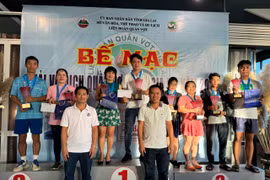 Gần 50 triệu đồng tiền thưởng cho các tay vợt xuất sắc