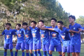 U19 LPBank Hoàng Anh Gia Lai độc chiếm ngôi đầu bảng