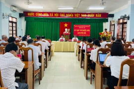 Quang cảnh kỳ họp thứ mười chín (chuyên đề) Hội đồng nhân dân thị xã khóa XIII, nhiệm kỳ 2021-2026. Ảnh: Vũ Chi