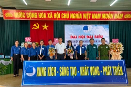 Ủy ban Hội LHTN Việt Nam xã Ayun Hạ khóa IV, nhiệm kỳ 2024-2029 ra mắt Đại hội. Ảnh: Vũ Chi