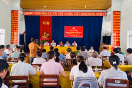 Quang cảnh buổi tiếp xúc cử tri. Ảnh: Vũ Chi