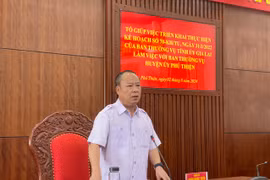 Phó Bí thư Thường trực Tỉnh ủy Châu Ngọc Tuấn phát biểu tại buổi làm việc. Ảnh: Vũ Chi