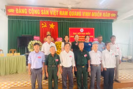 Ban Chấp hành Hội Nạn nhân chất độc da cam huyện Phú Thiện nhiệm kỳ 2023-2028 ra mắt Đại hội. Ảnh: Vũ Chi