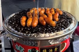 Món ăn vặt “gây sốt” giới trẻ phố núi