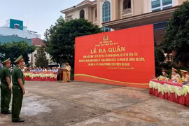 Ra quân tổng kiểm soát ô tô vận tải và xử lý vi phạm nồng độ cồn, tốc độ