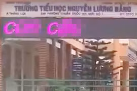 TP. Pleiku: Học sinh hack bảng led điện tử của 2 trường học, thay đổi nội dung phản cảm