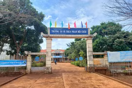 UBND huyện Chư Prông thông tin về việc nhà trường yêu cầu giáo viên viết đơn xin nghỉ việc ở trường TH và THCS Phan Bội Châu