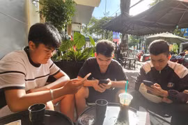 Vì sao giới trẻ ngại nói ở đời thực?