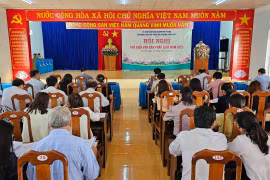 TP. Pleiku: Phổ biến, giáo dục pháp luật cho 123 cán bộ, công chức