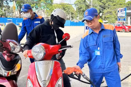 Chiều 15-8, giá xăng dầu đồng loạt tăng nhẹ sau 5 lần giảm liên tiếp