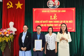 Công bố quyết định thành lập và ra mắt Chi bộ Trường THPT Chi Lăng