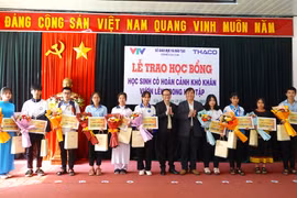 Gia Lai có 10 học sinh được nhận học bổng “Olympia-THACO”