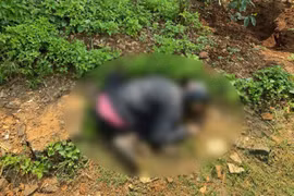 Pleiku: Phát hiện người đàn ông tử vong trong tư thế úp mặt xuống đường