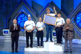 Học sinh trường chuyên Hùng Vương, tỉnh Gia Lai giành vòng nguyệt quế tháng 3 Đường lên đỉnh Olympia 