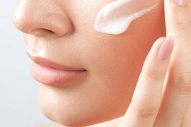 Thu hồi, tiêu hủy lô mỹ phẩm Estro Skin Royal do chứa chất bảo quản