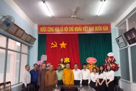 Đại diện các tôn giáo chúc mừng Ban Tôn giáo tỉnh Gia Lai