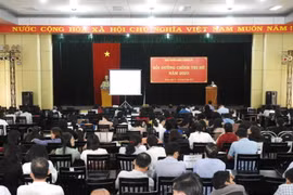 Pleiku: Bồi dưỡng chính trị cho cán bộ, giáo viên Trung học phổ thông 