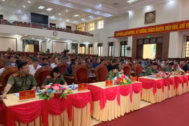 Chủ tịch UBND tỉnh Trương Hải Long: Công an và Bộ đội phải là hai thanh kiếm, lá chắn gìn giữ hòa bình