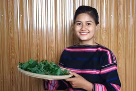 Kpă H’Lưng: Bông hoa rực rỡ giữa buôn làng