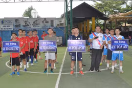 Giải bóng đá mini chào mừng Ngày truyền thống Luật sư Việt Nam