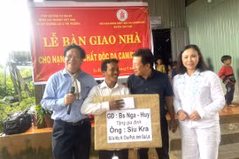 Chư Pưh: Bàn giao nhà cho gia đình nạn nhân da cam