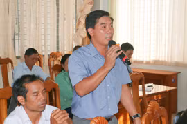 Đoàn đại biểu Quốc hội tỉnh tiếp xúc cử tri tại huyện Chư Prông