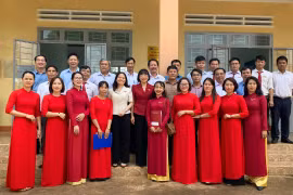 Agribank Chi nhánh Đông Gia Lai tài trợ giáo dục tại huyện Mang Yang và Đak Đoa