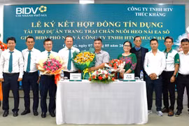 BIDV Phố Núi ký kết tài trợ tín dụng Dự án trang trại chăn nuôi heo nái Ea Sô