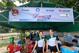 Đoàn Thanh niên Vietcombank Chi nhánh Bắc Gia Lai tiếp sức mùa thi 2024