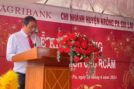 Khai trương hoạt động Phòng giao dịch Chư Rcăm 