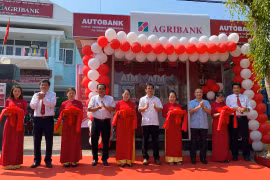 Khai trương giao dịch ngân hàng tự động CDM tại Kông Chro