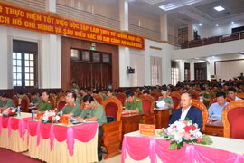 Lãnh đạo Công an tỉnh đối thoại với Công an cấp xã